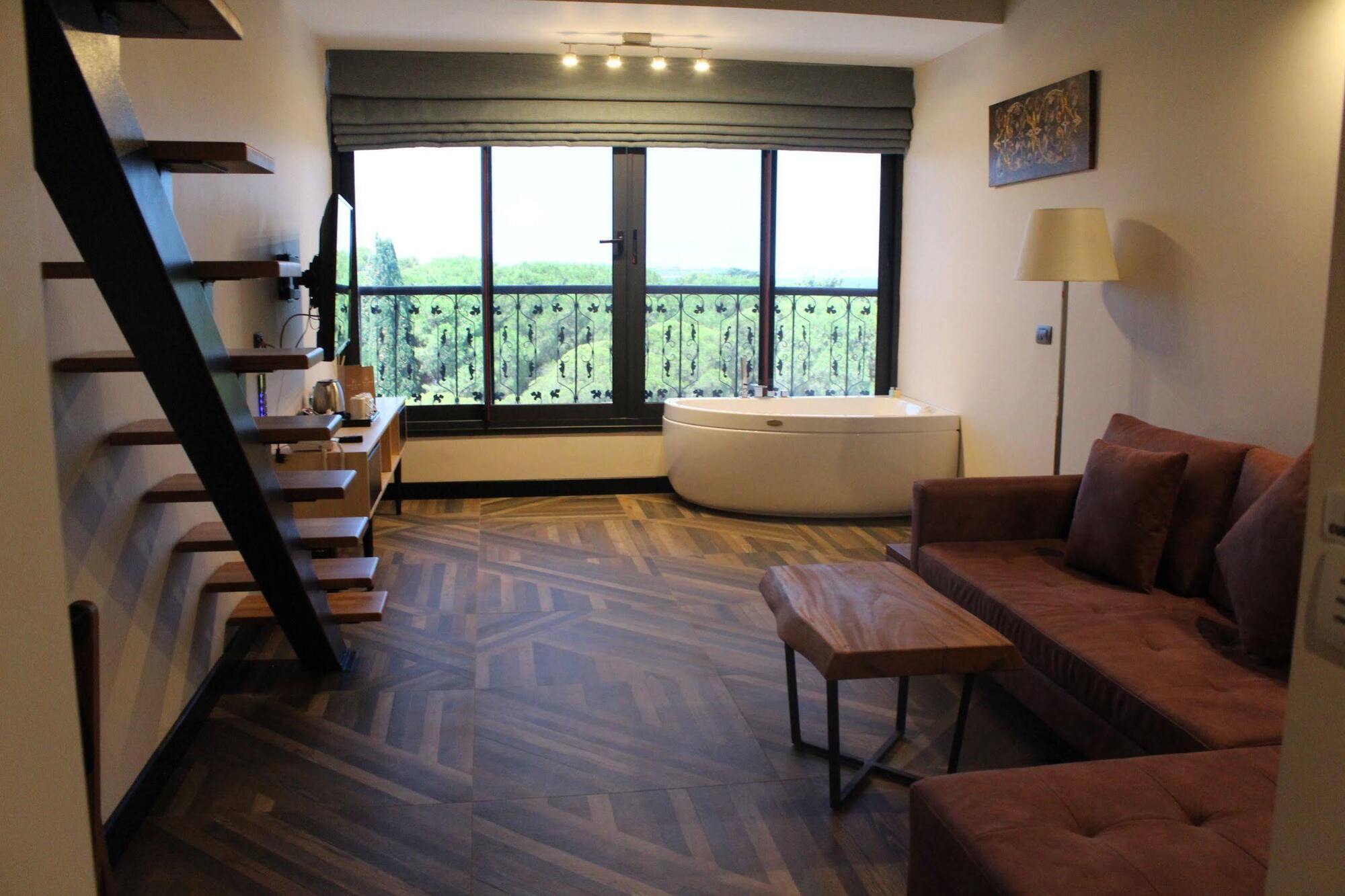 Royal Cesme (adults Only) Hotel 2*
